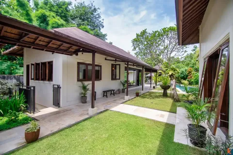 5 bedrooms Villa in Jimbaran, Badung, Indonesia No. 10145 13