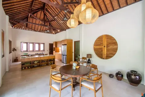 5 bedrooms Villa in Jimbaran, Badung, Indonesia No. 10145 15