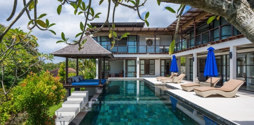 4 bedrooms Villa in Jimbaran, Badung, Indonesia No. 937