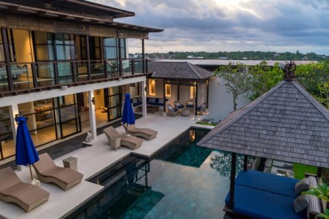 4 bedrooms Villa in Jimbaran, Badung, Indonesia No. 937 15
