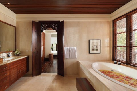 4 bedrooms Villa in Jimbaran, Badung, Indonesia No. 939 13
