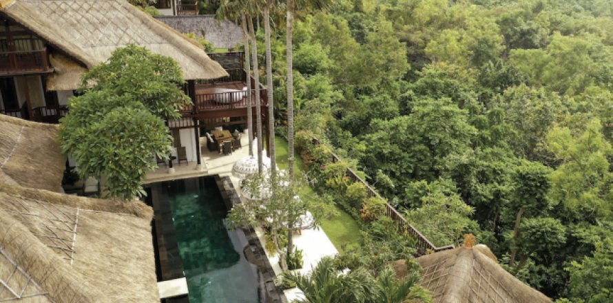 4 bedrooms Villa in Jimbaran, Badung, Indonesia No. 939