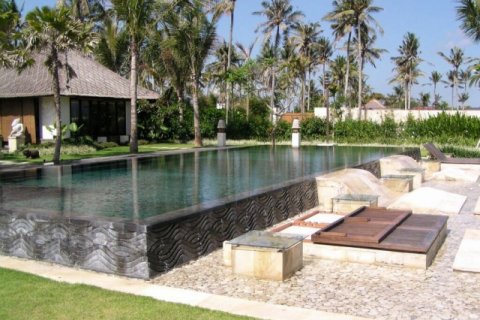 2 bedrooms Villa in Canggu, Badung, Indonesia No. 618 8