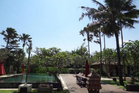 2 bedrooms Villa in Canggu, Badung, Indonesia No. 618 3