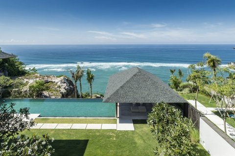 5 bedrooms Villa in South Kuta, Badung, Indonesia No. 619 5