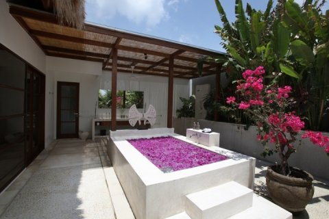 8 bedrooms Villa in Seminyak, Badung, Indonesia No. 614 9