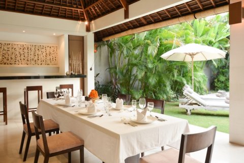 8 bedrooms Villa in Seminyak, Badung, Indonesia No. 614 22