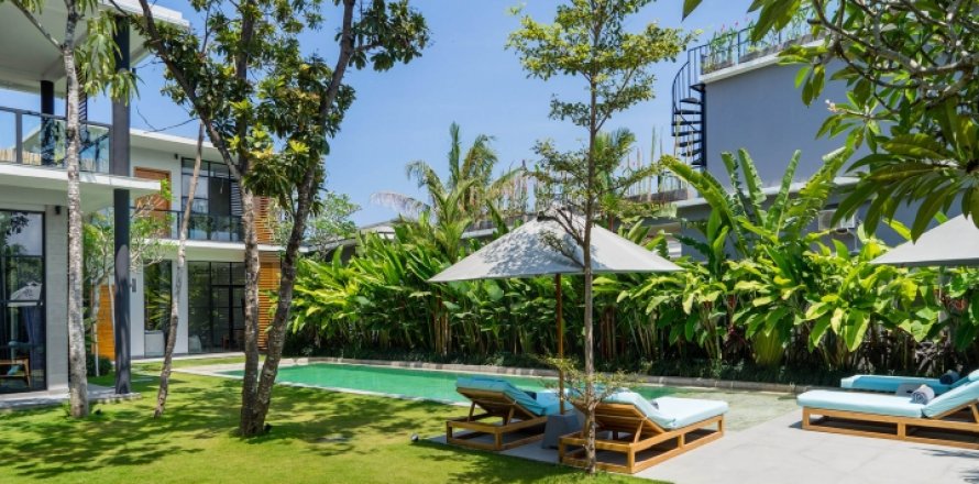 12 bedrooms Villa in Canggu, Badung, Indonesia No. 616