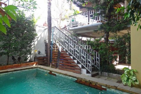 3 bedrooms Villa in Jimbaran, Badung, Indonesia No. 360 13