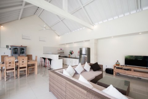 3 bedrooms Villa in Seminyak, Badung, Indonesia No. 1628 12