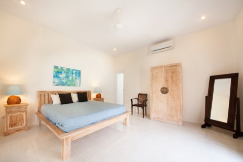 3 bedrooms Villa in Seminyak, Badung, Indonesia No. 1628 14