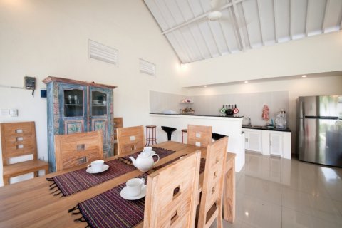 3 bedrooms Villa in Seminyak, Badung, Indonesia No. 1628 10