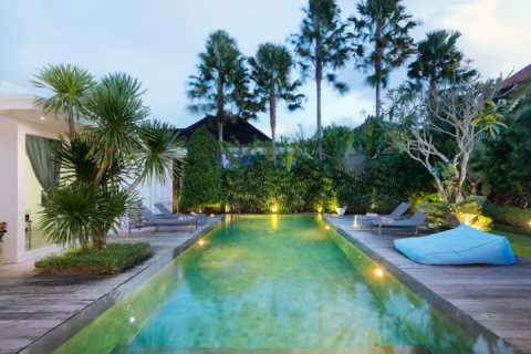 3 bedrooms Villa in Seminyak, Badung, Indonesia No. 1630