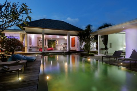 Вилла с 3 спальнями в Seminyak, Бадунг, Индонезия № 1630 17