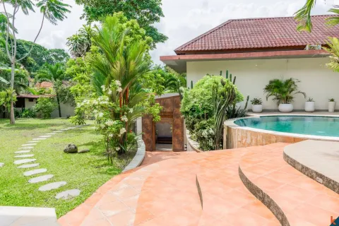 5 bedrooms Villa in Tabanan, Indonesia No. 10793 18