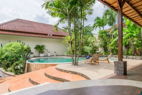 5 bedrooms Villa in Tabanan, Indonesia No. 10793 3