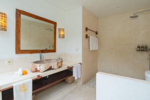 5 bedrooms Villa in Seminyak, Badung, Indonesia No. 9320 19