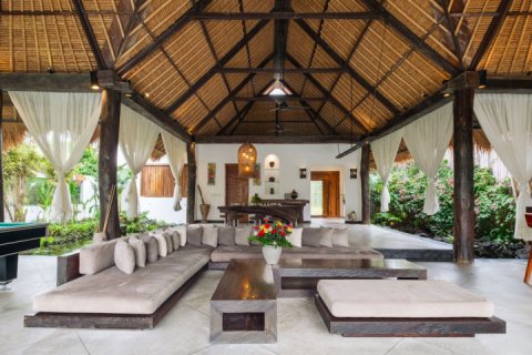 5 bedrooms Villa in Seminyak, Badung, Indonesia No. 9320 8