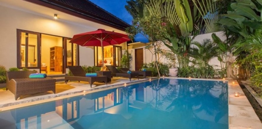 Вилла с 6 спальнями в Seminyak, Бадунг, Индонезия № 1037