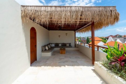 3 bedrooms Villa in Kerobokan, Badung, Indonesia No. 1799 20