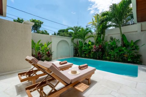 3 bedrooms Villa in Kerobokan, Badung, Indonesia No. 1799 19