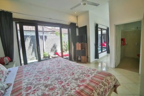 3 bedrooms Villa in Kerobokan, Badung, Indonesia No. 1799 9