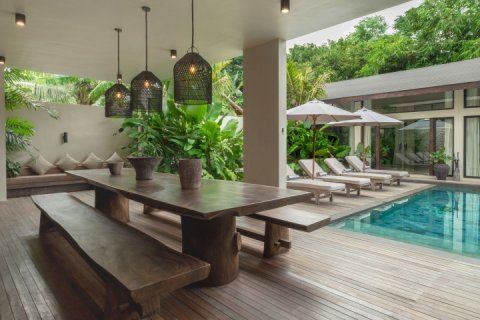 4 bedrooms Villa in South Kuta, Badung, Indonesia No. 8833 13