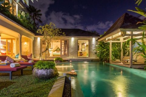 Вилла с 2 спальнями в Seminyak, Бадунг, Индонезия № 1320 2