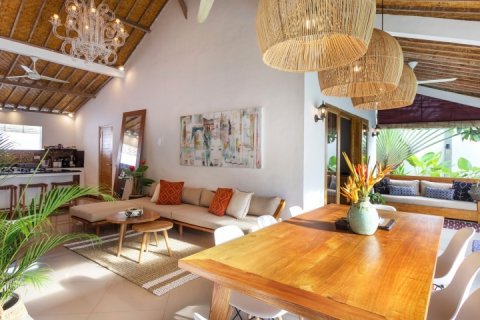 Вилла с 3 спальнями в Seminyak, Бадунг, Индонезия № 1321 11