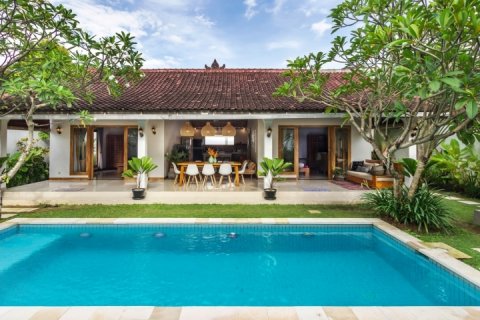 Вилла с 3 спальнями в Seminyak, Бадунг, Индонезия № 1321 2