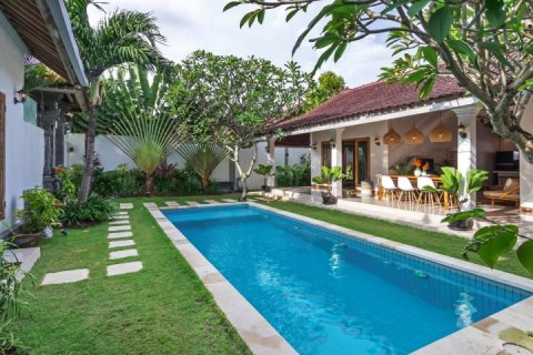 Вилла с 3 спальнями в Seminyak, Бадунг, Индонезия № 1321 3