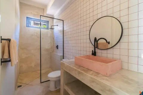 2 bedrooms Villa in Tibubeneng, Badung, Indonesia No. 13308 13