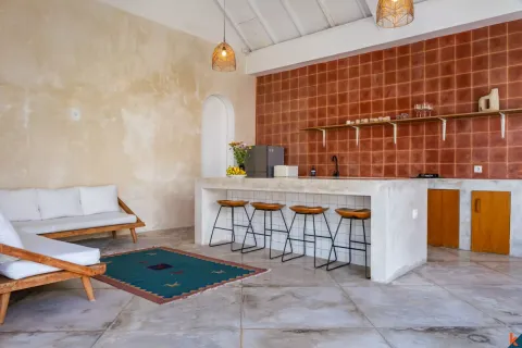2 bedrooms Villa in Tibubeneng, Badung, Indonesia No. 13308 11