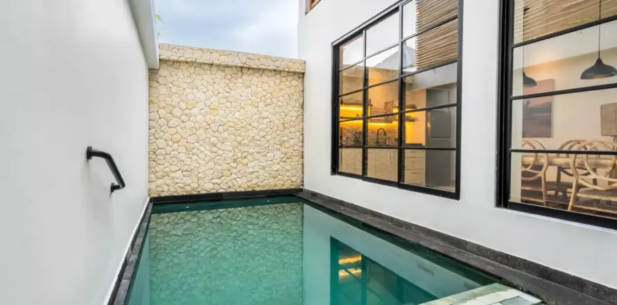 2 bedrooms Villa in Legian, Kuta, Badung, Indonesia No. 13306