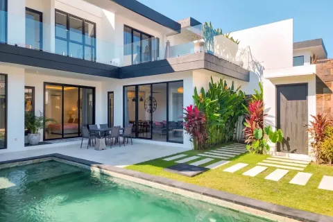 3 bedrooms Villa in Badung, Indonesia No. 13257 3