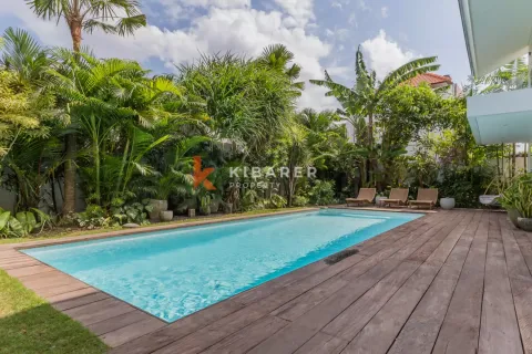 3 bedrooms Villa in Tibubeneng, Badung, Indonesia No. 12105 6