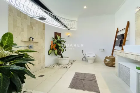 3 bedrooms Villa in Tibubeneng, Badung, Indonesia No. 12111 18