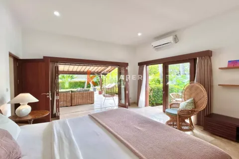 3 bedrooms Villa in Tibubeneng, Badung, Indonesia No. 12111 16