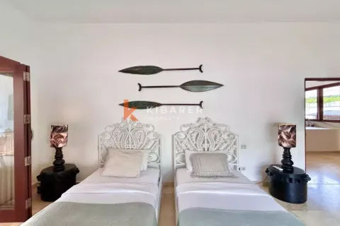 3 bedrooms Villa in Tibubeneng, Badung, Indonesia No. 12111 11