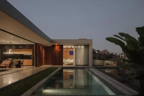 2 bedrooms Villa in Canggu, Badung, Indonesia No. 12108
