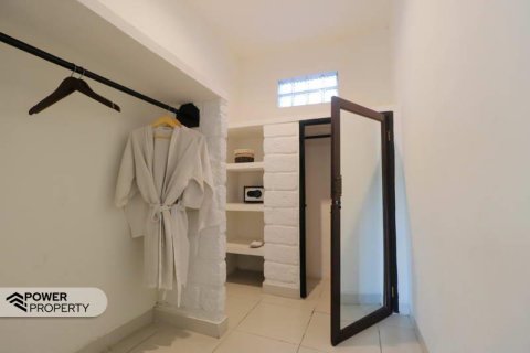 Вилла с 3 спальнями в Seminyak, Бадунг, Индонезия № 13571 26