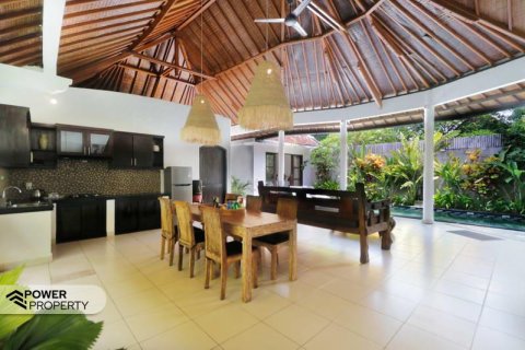 Вилла с 3 спальнями в Seminyak, Бадунг, Индонезия № 13571 7