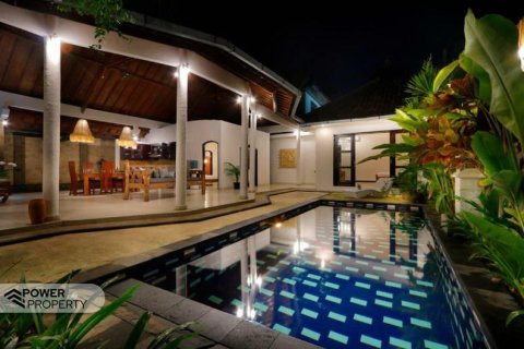 Вилла с 3 спальнями в Seminyak, Бадунг, Индонезия № 13571 14