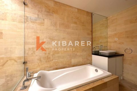4 bedrooms Villa in Tibubeneng, Badung, Indonesia No. 13224 21
