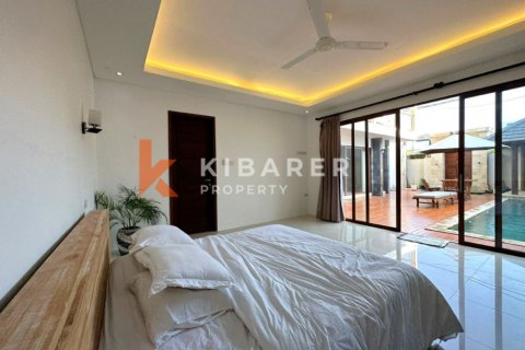 4 bedrooms Villa in Tibubeneng, Badung, Indonesia No. 13224 5