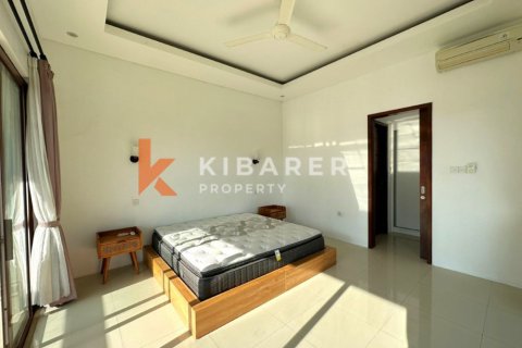 4 bedrooms Villa in Tibubeneng, Badung, Indonesia No. 13224 26