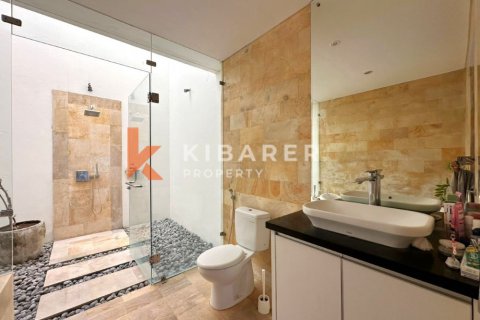 4 bedrooms Villa in Tibubeneng, Badung, Indonesia No. 13224 9