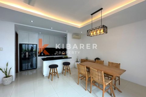 4 bedrooms Villa in Tibubeneng, Badung, Indonesia No. 13224 3