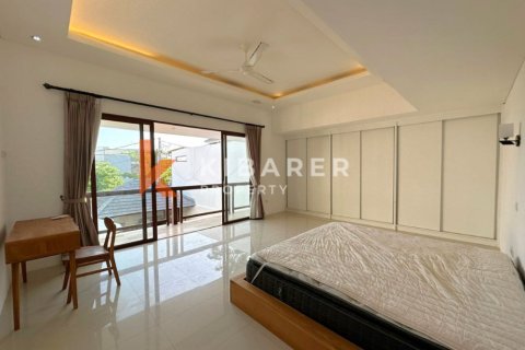 4 bedrooms Villa in Tibubeneng, Badung, Indonesia No. 13224 14