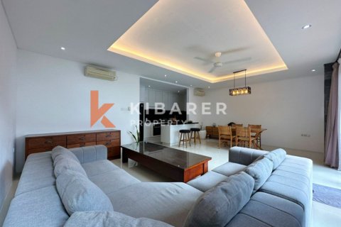 4 bedrooms Villa in Tibubeneng, Badung, Indonesia No. 13224 2